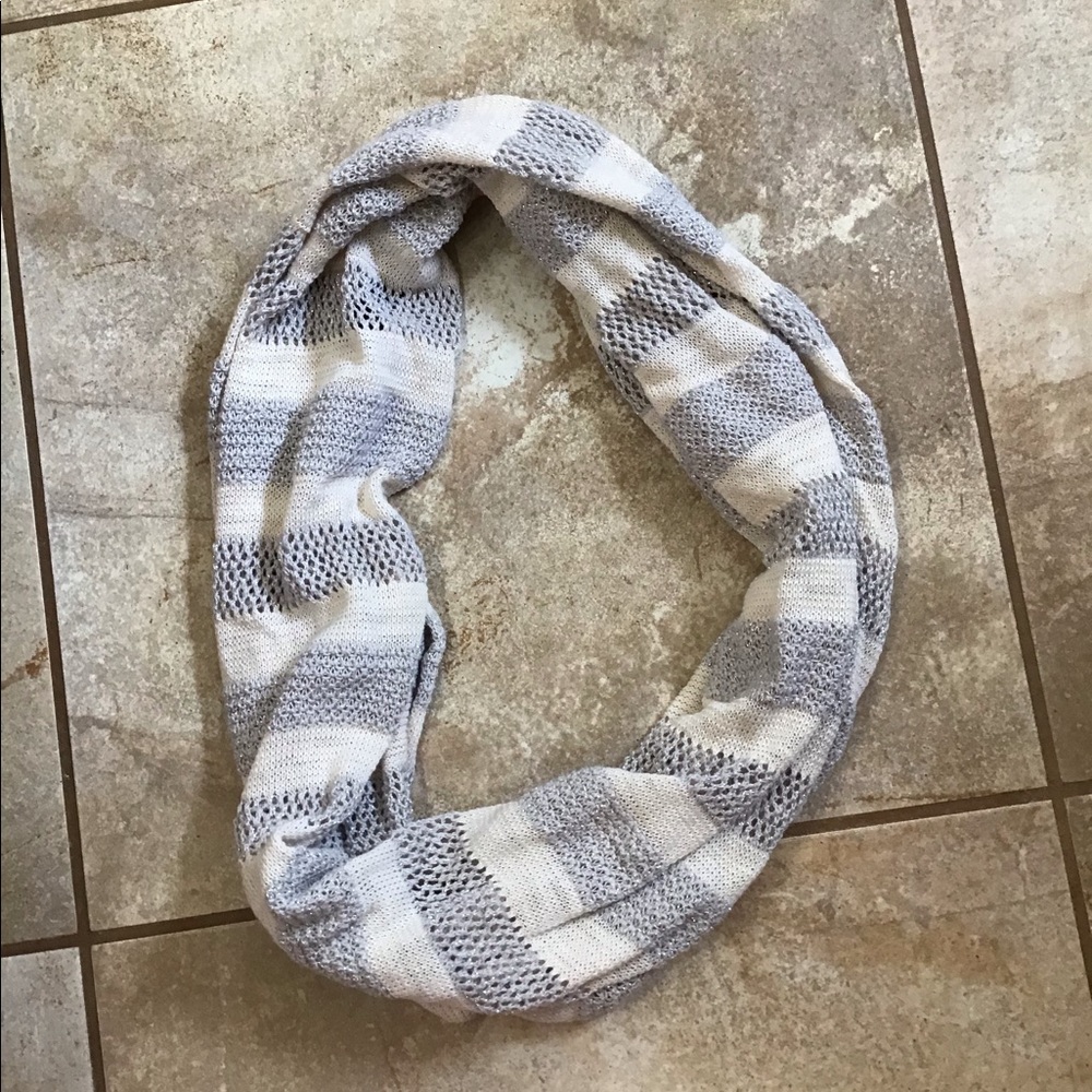 Grey/silver striped scarf with sparkles